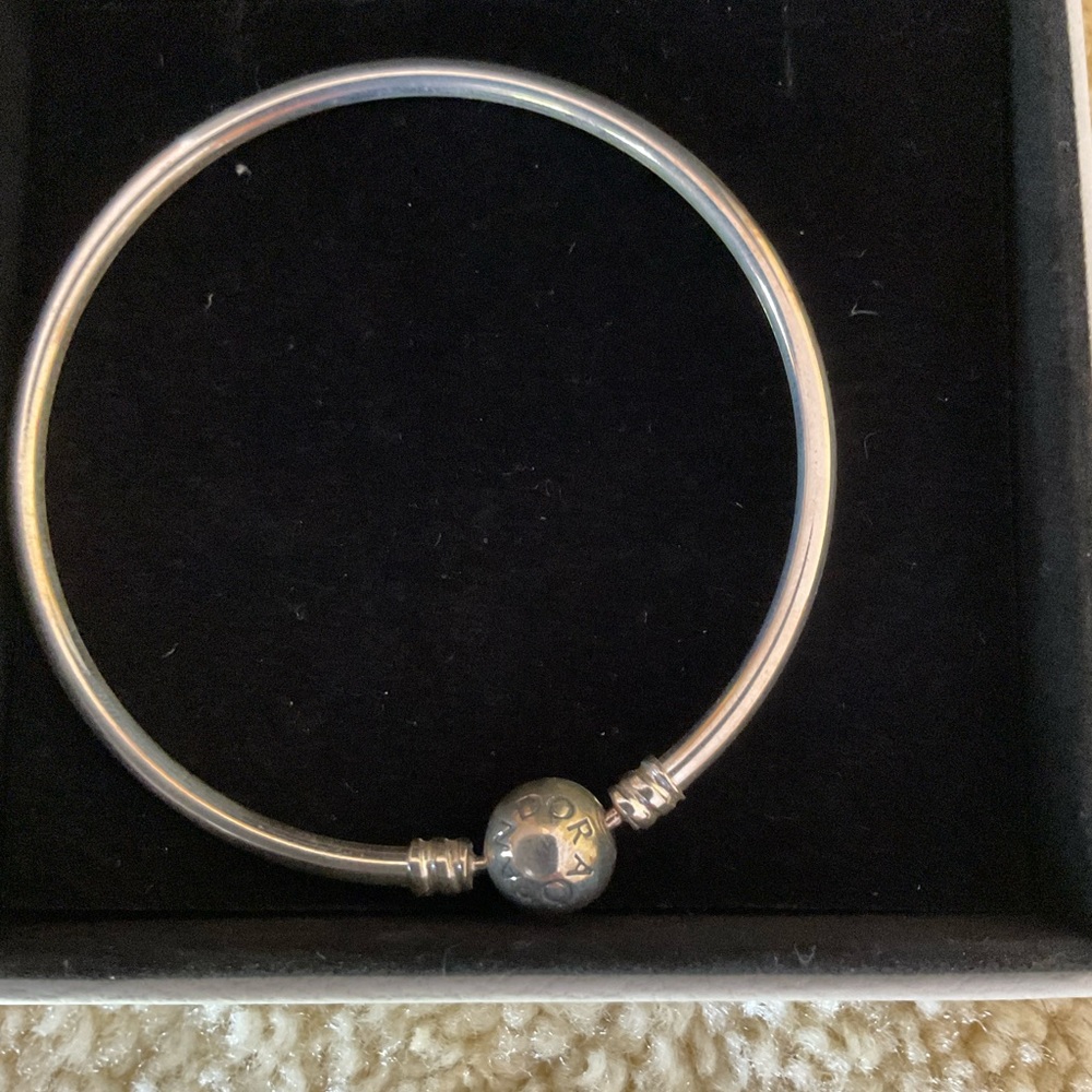 New in Box Pandora Braclet